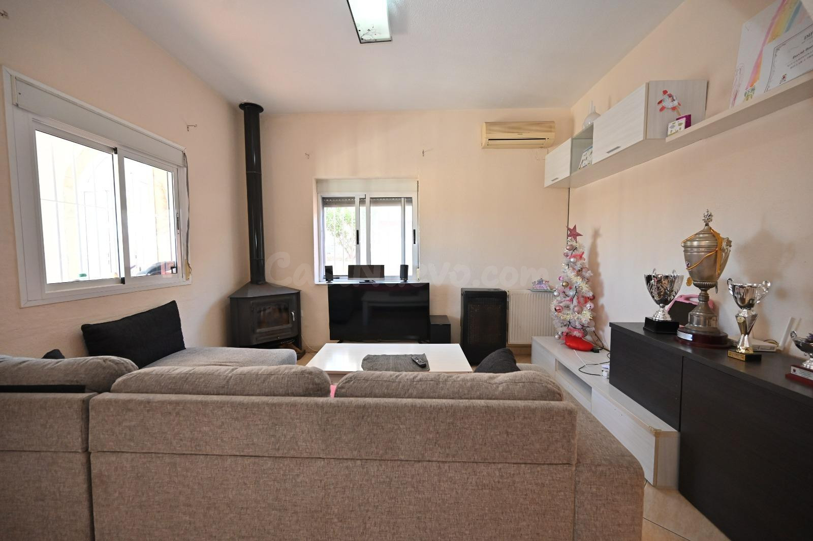 SE VENDE CHALET ADOSADO EN LOS BALCONES (ORIHUELA COSTA) - foto 5