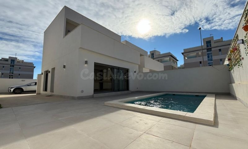 CHALET ADOSADO DE 3 DORMITORIOS 2 BAÑOS EN LA ZENIA (ORIHUELA COSTA ) - foto 5