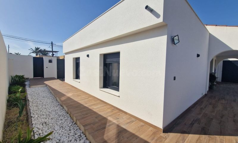 CHALET DE 3 DORMITORIOS 2 BAÑOS EN CABO ROIG ( ORIHUELA COST - foto 3