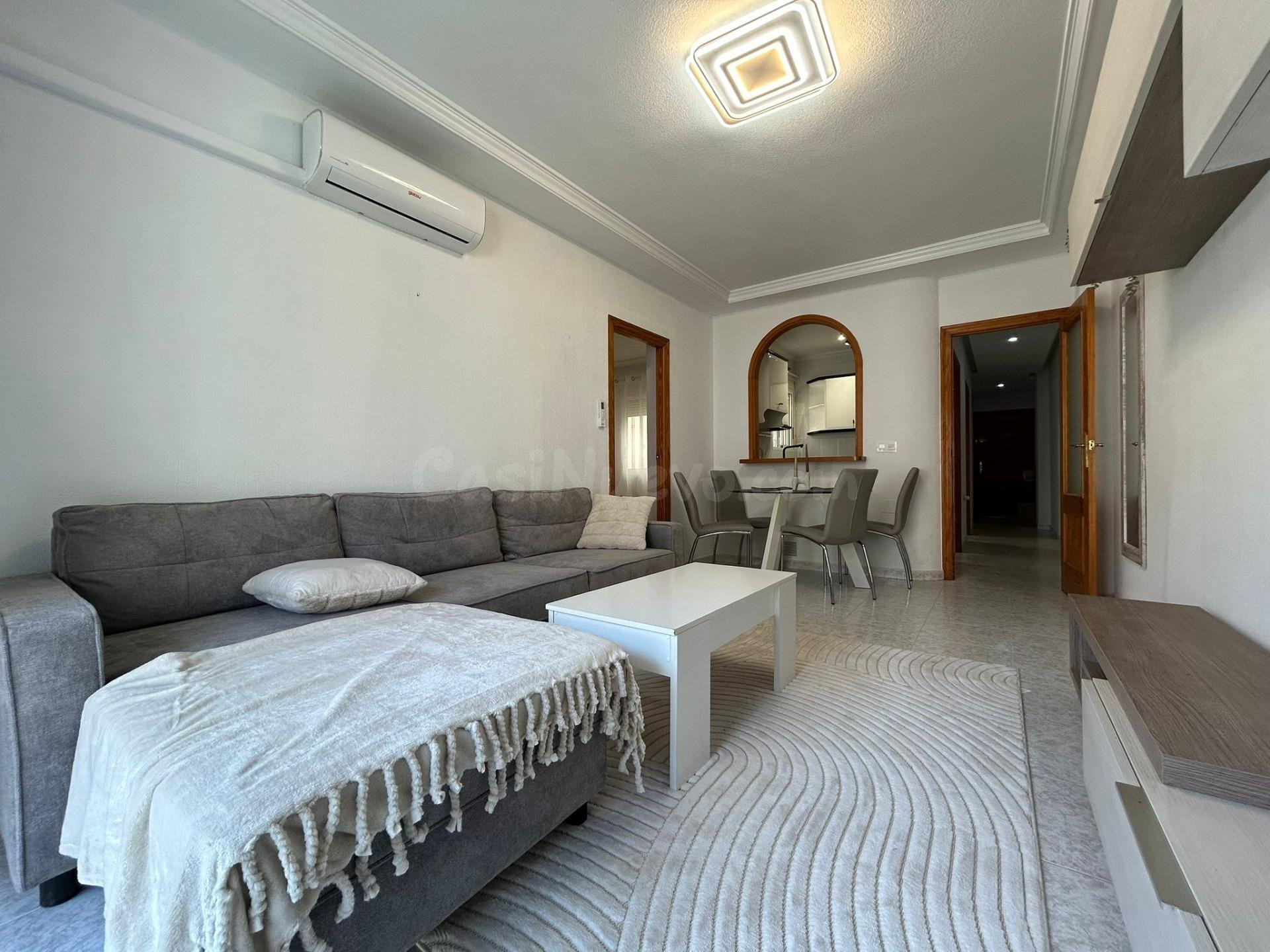 APARTAMENTO DE 2 DORMITORIOS 1 BAÑO EN TORREVIEJA ( ALICANTE - foto 2