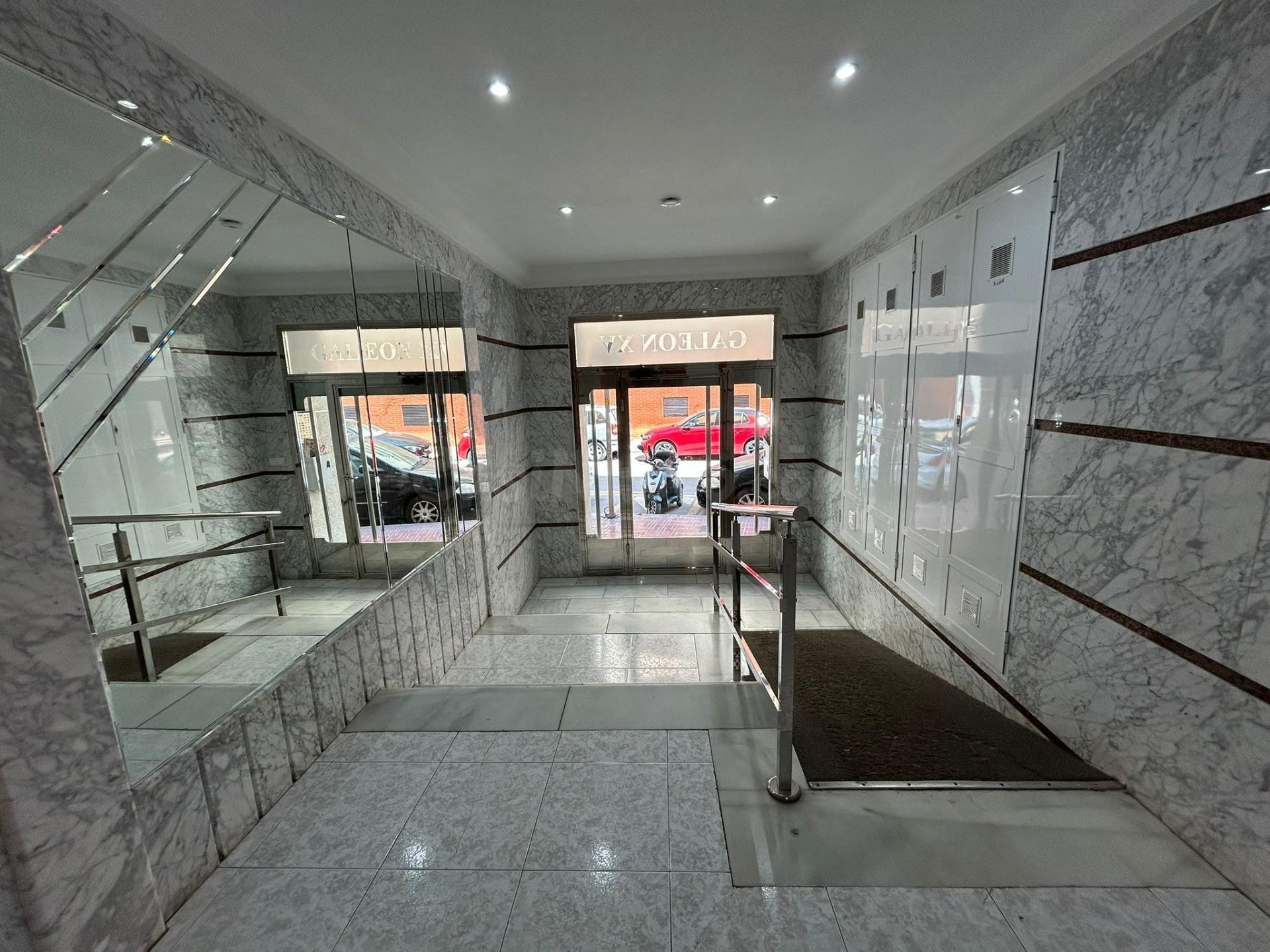 APARTAMENTO DE 2 DORMITORIOS 1 BAÑO EN TORREVIEJA ( ALICANTE - foto 4