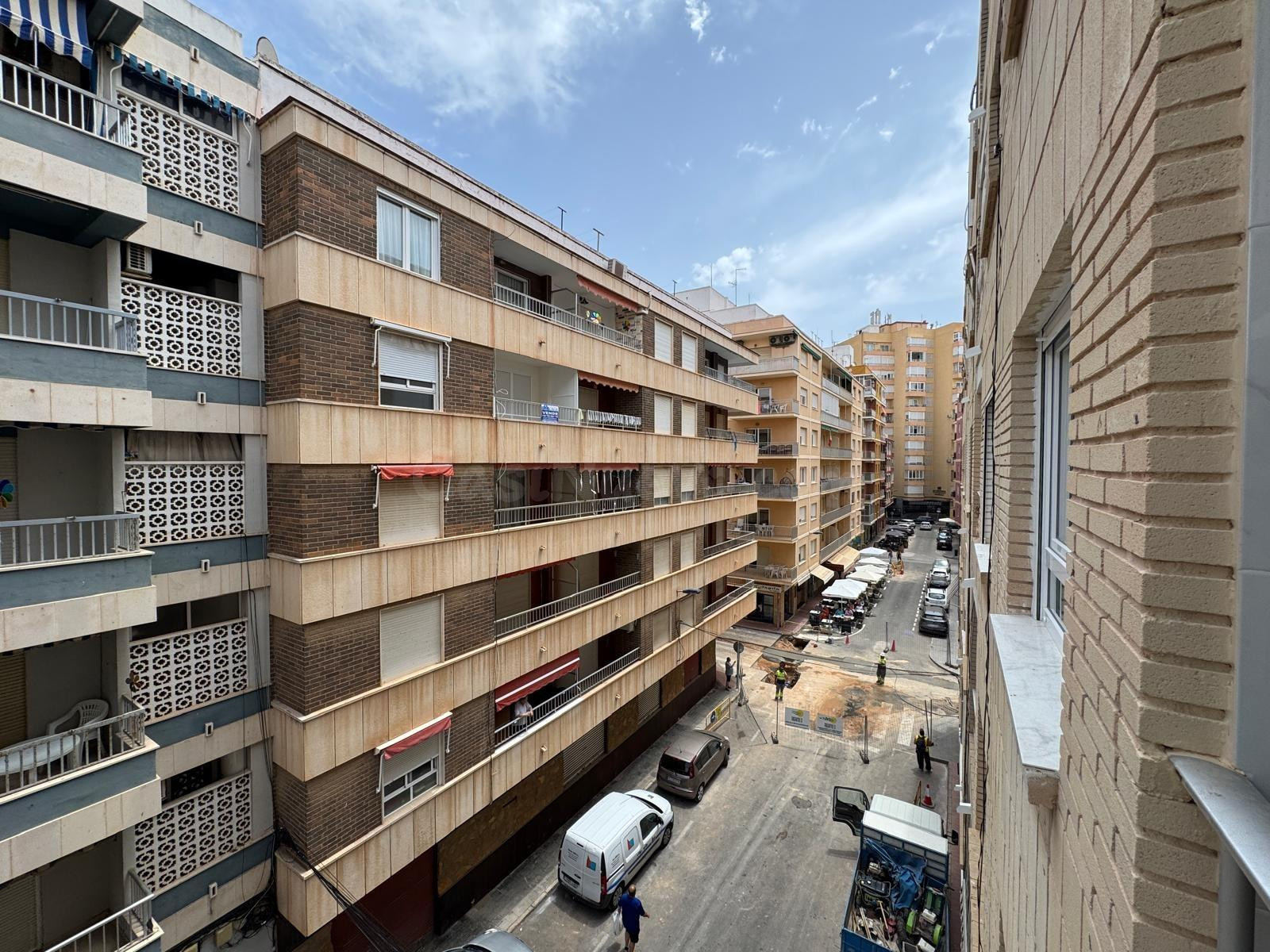 REFORMADO APARTAMENTO DE 108 M2. 3 DORM. 2 BAÑOS. CON TRASTE - foto 3