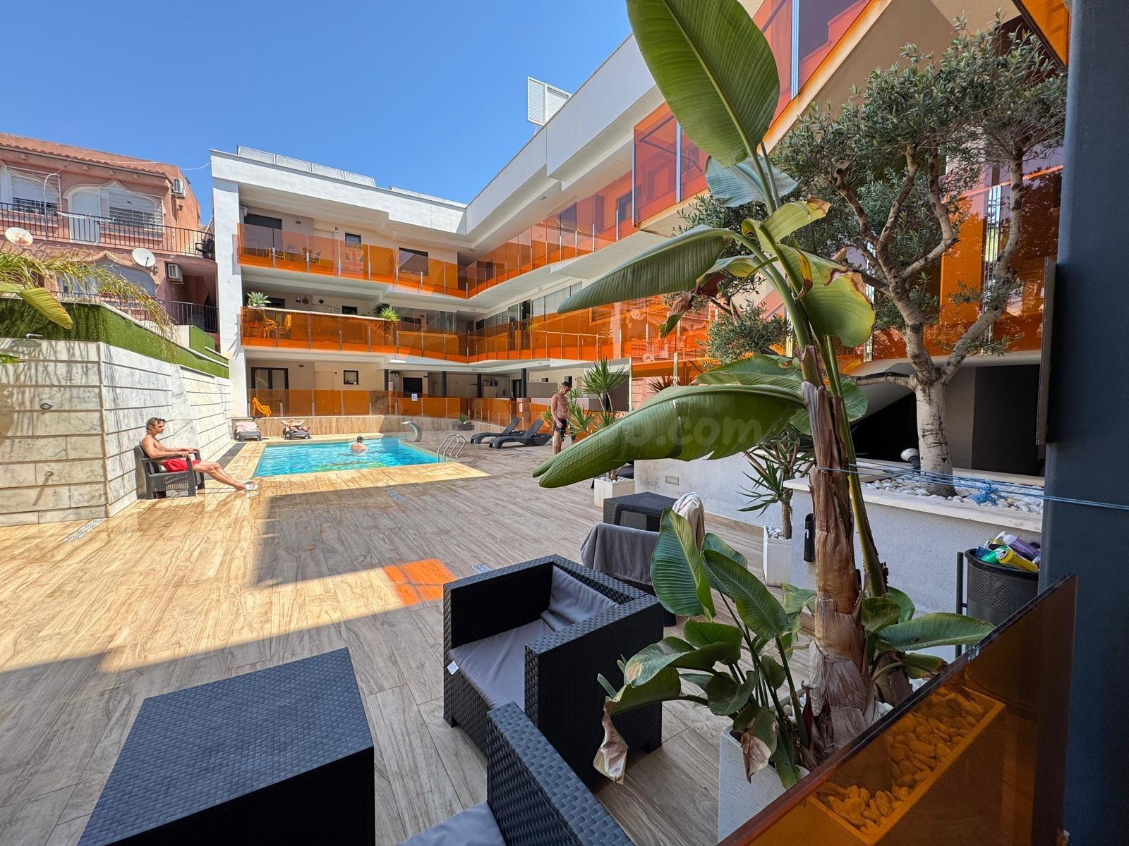 APARTAMENTO EN TORREVIEJA DE 158 M2 CON GARAJE INCLUIDO. 3 D - foto 3