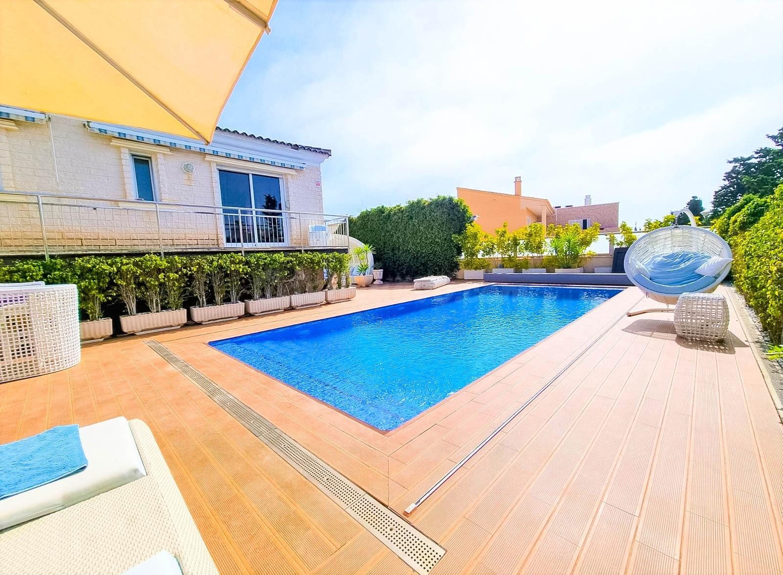 VILLA DE 5 DORMITORIOS CON PISCINA EN LA MATA TORREVIEJA (AL - foto 3