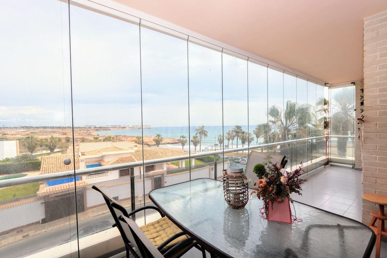 Apartamento de 3 dormitorios 2 baños en Playa Flamenca (Orih - foto 3