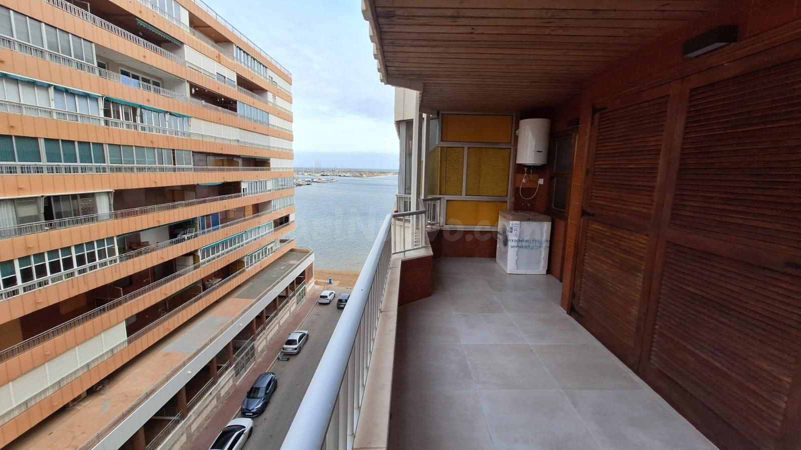 Apartamento de 3 dormitorios 2 baños ¡Tu Refugio Soñado Fren - foto 4