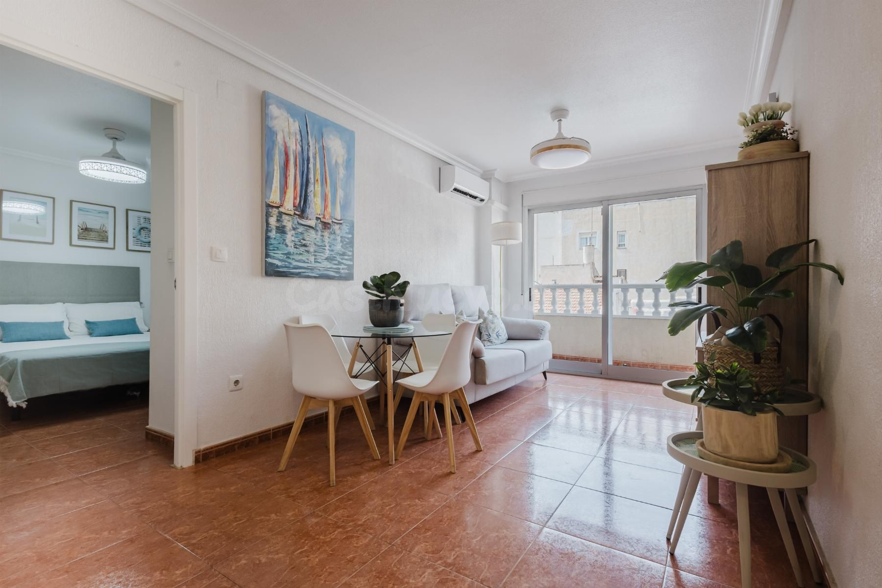 Apartamento de 2 dormitorios 1 baño Tu Nuevo Hogar en Torrev - foto 2