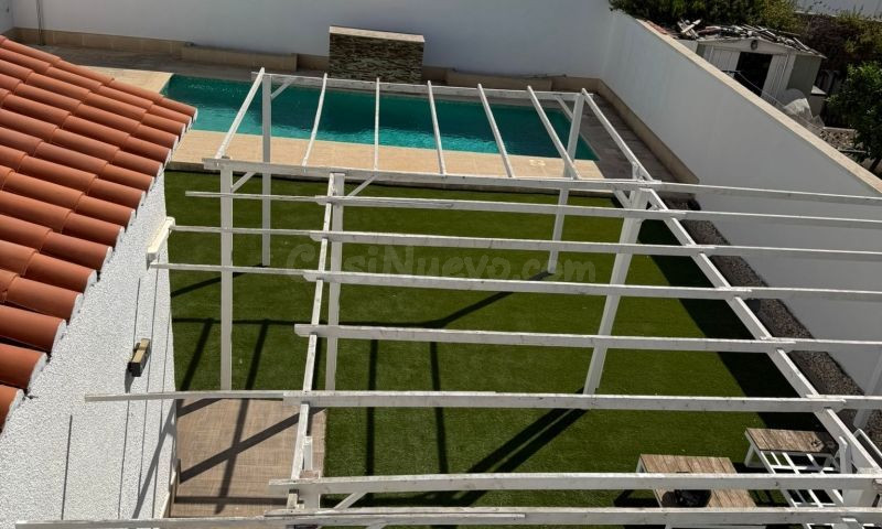 Chalet Adosado en La Torreta con Piscina Privada y Amplia Pa - foto 5