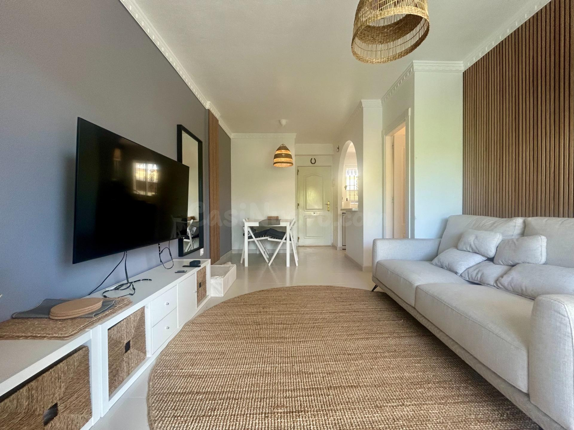 Tríplex Adosado en Venta: Tu Refugio Mediterráneo en Montema - foto 5