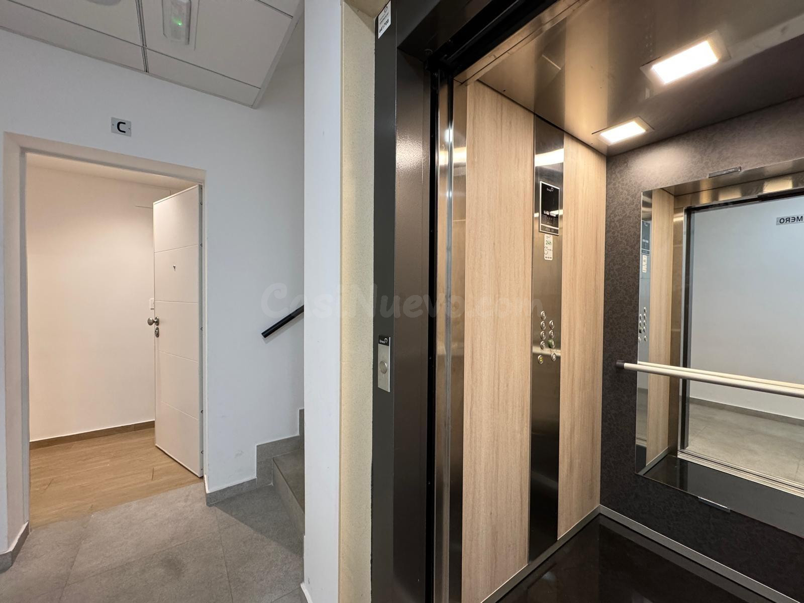 SEMINUEVO APARTAMENTOO EN TORREVIEJA CON SUPERFICIE 87 M2. P - foto 5