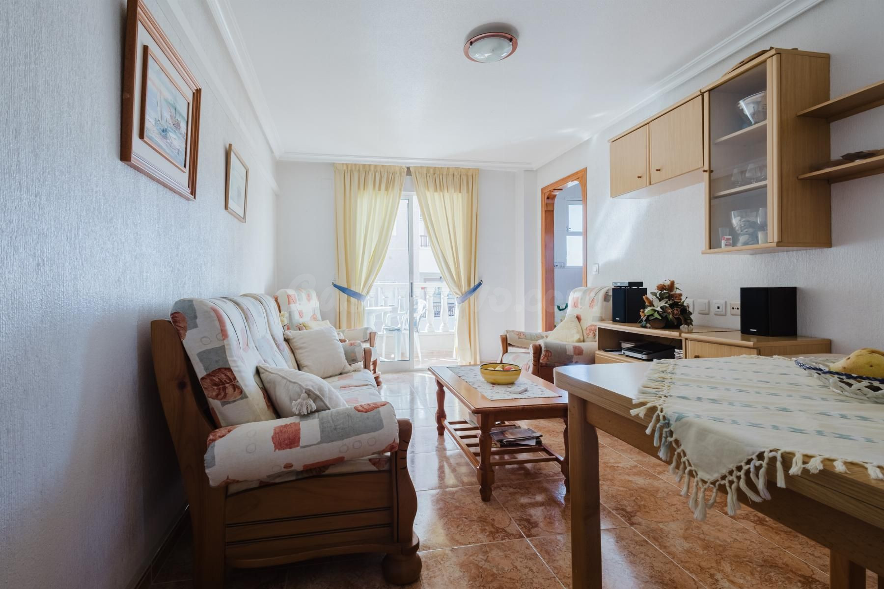 Tu Refugio en Torrevieja: Apartamento de Sueño por Solo 169. - foto 2