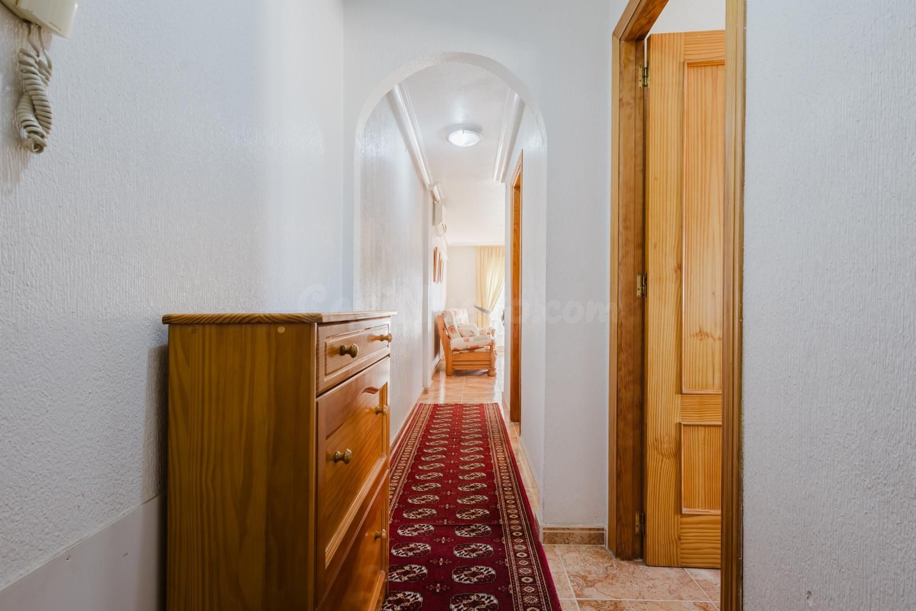Tu Refugio en Torrevieja: Apartamento de Sueño por Solo 169. - foto 4