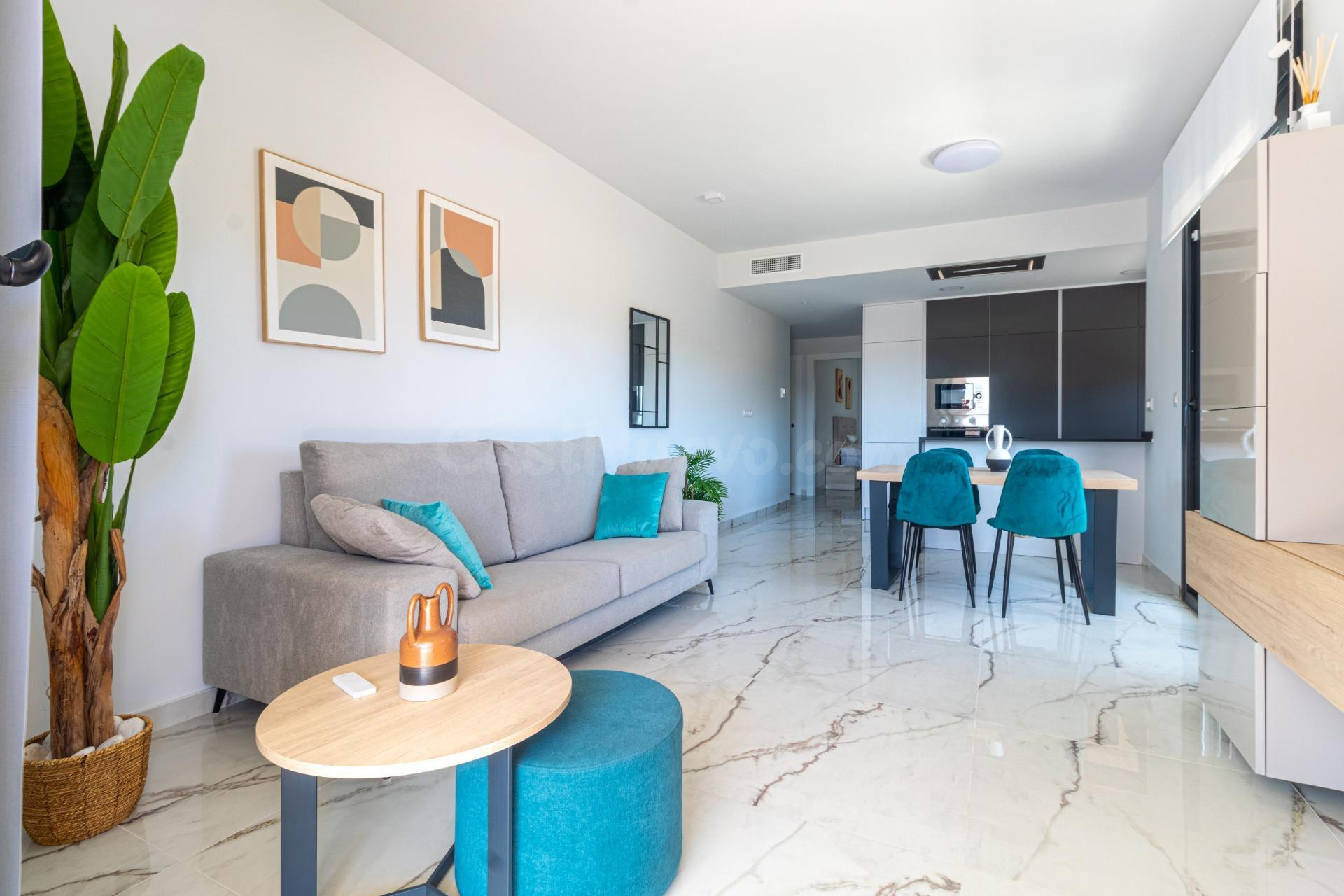 Tu Refugio en el Paraíso: Apartamento Nuevo en Orihuela Cost - foto 2