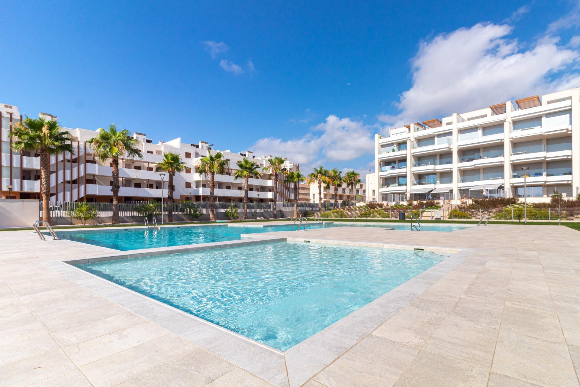 Apartamento de 2 dormitorios 2 baños en Los Dolses ( Orihuel - foto 2