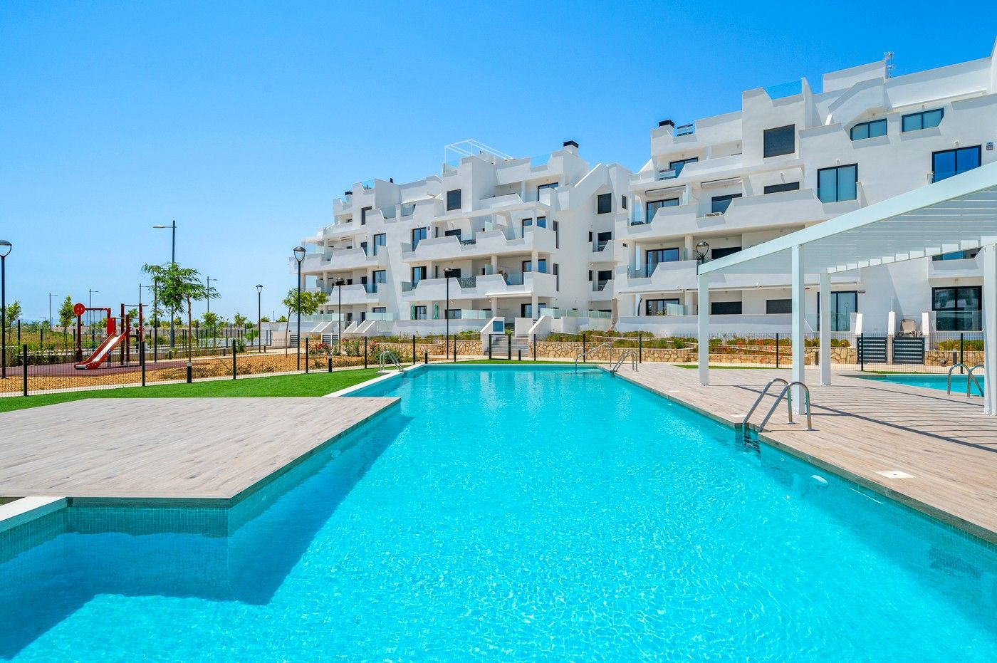 En Los Alcázares ¡Tu Paraíso en Santa Rosalía: ¡Moderno Apar - foto 5