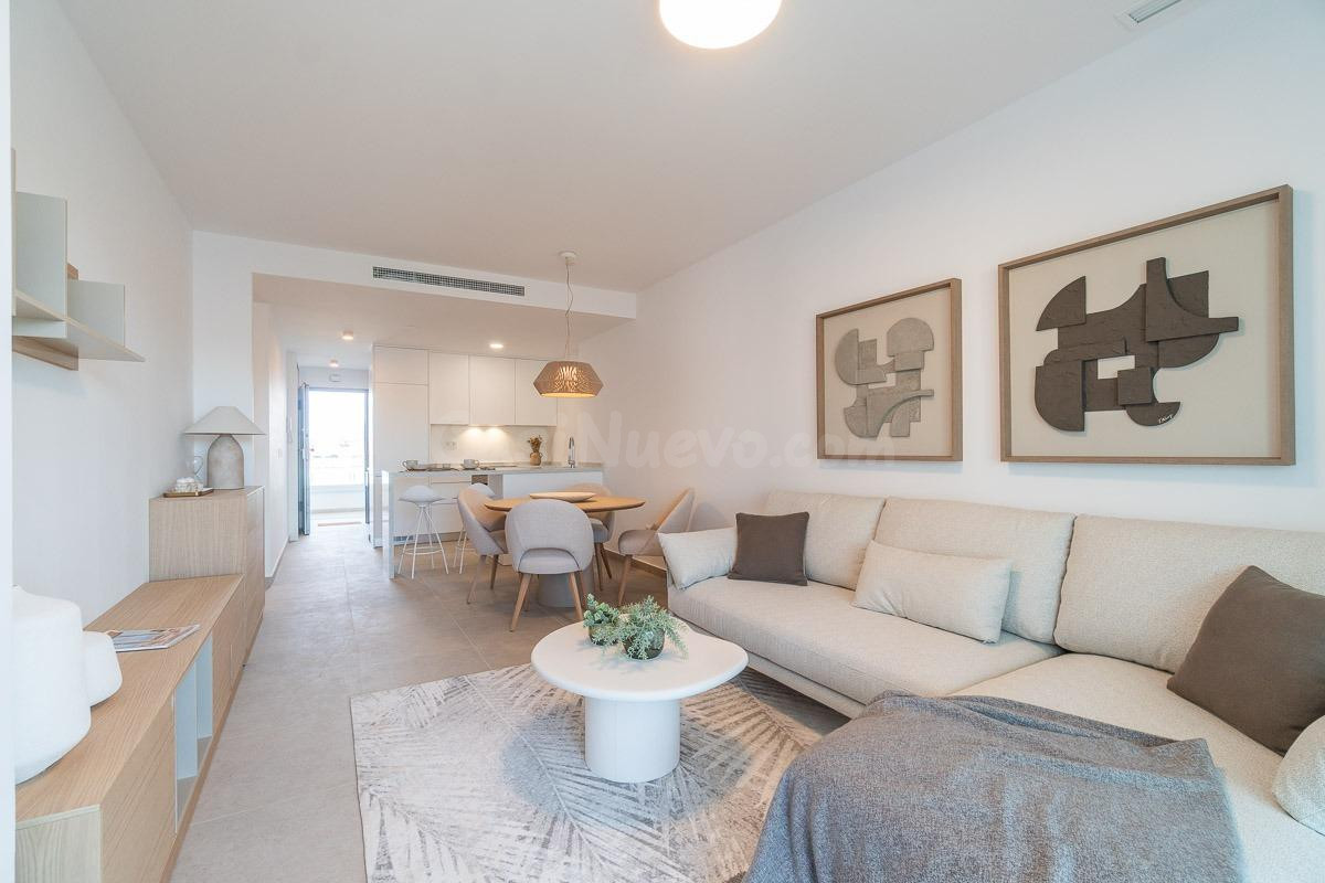 APARTAMENTO DE 2 DORMITORIOS, 2 BAÑOS, GARAJE Y PISCINA EN P - foto 4
