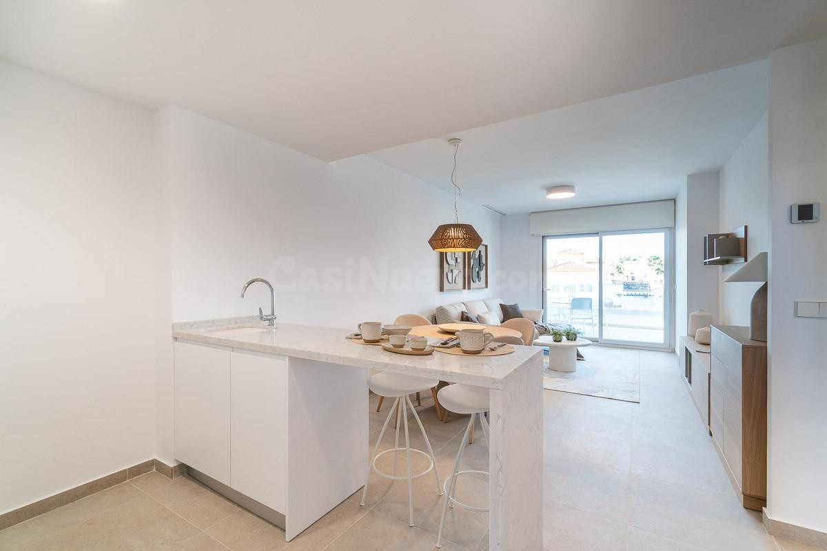 APARTAMENTO DE 2 DORMITORIOS, 2 BAÑOS, GARAJE Y PISCINA EN P - foto 5