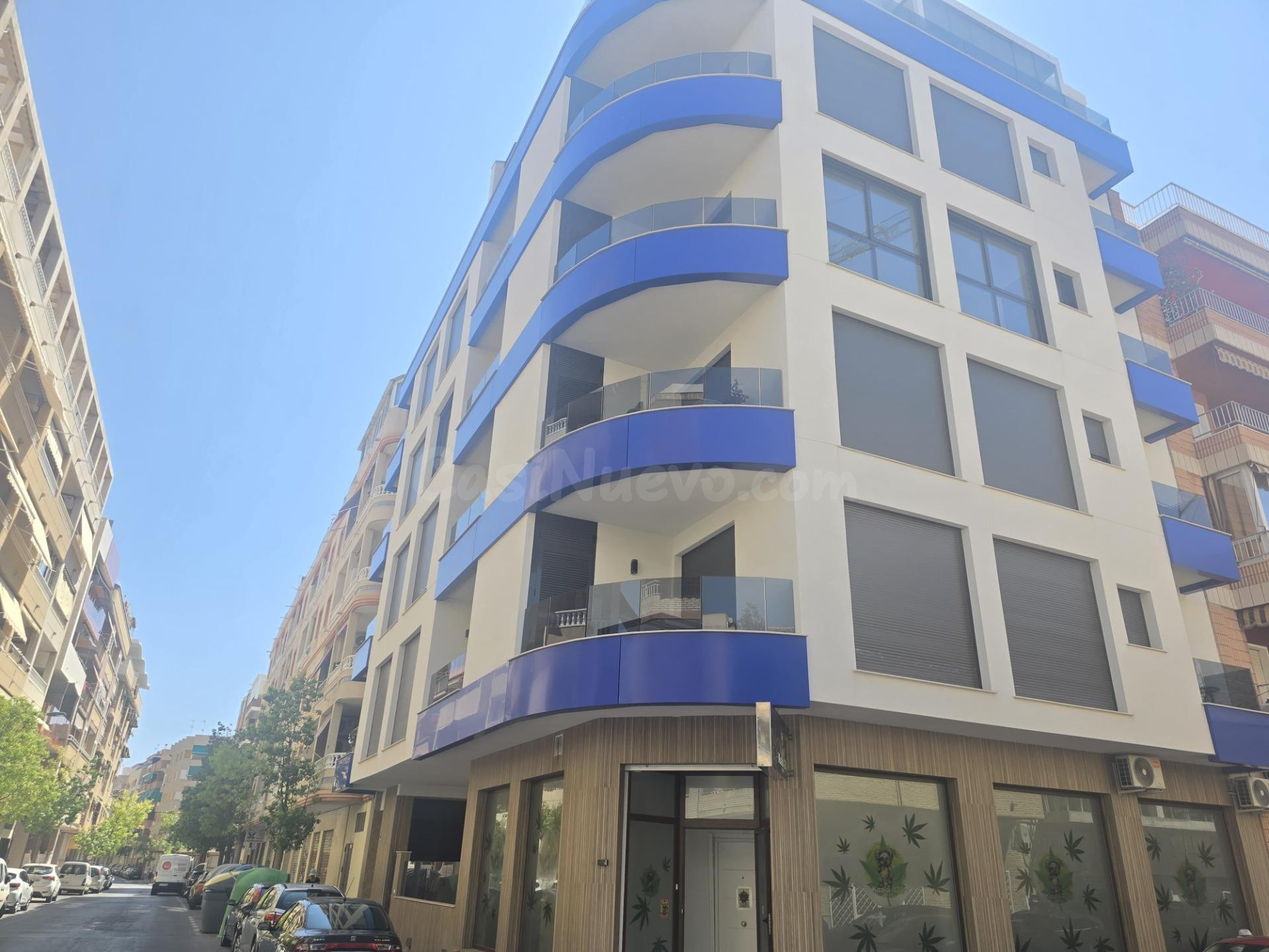 Exclusivo Apartamento de Lujo en Torrevieja de 2 dormitorios