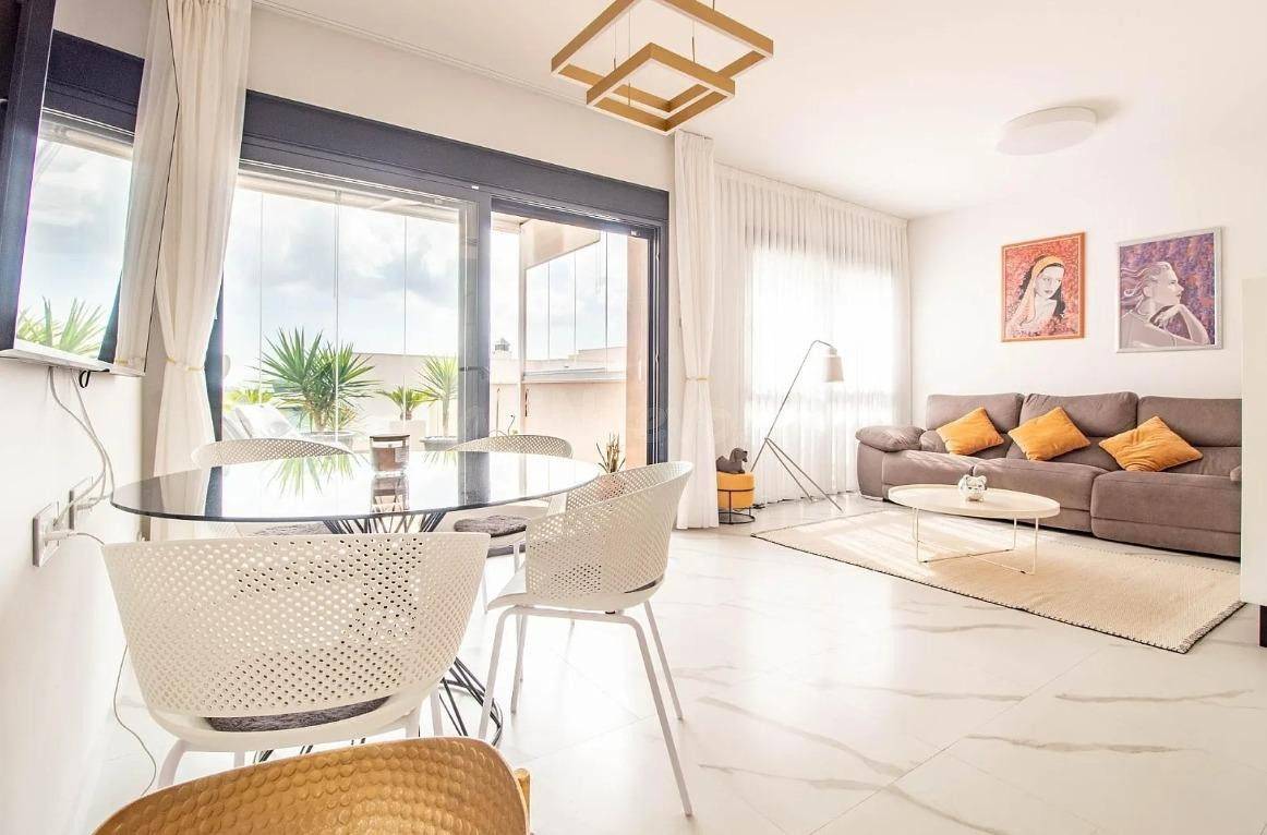 APARTAMENTO DE 2 DORMITORIOS Y 2 BAÑOS EN SAN MIGUEL DE SALI - foto 2