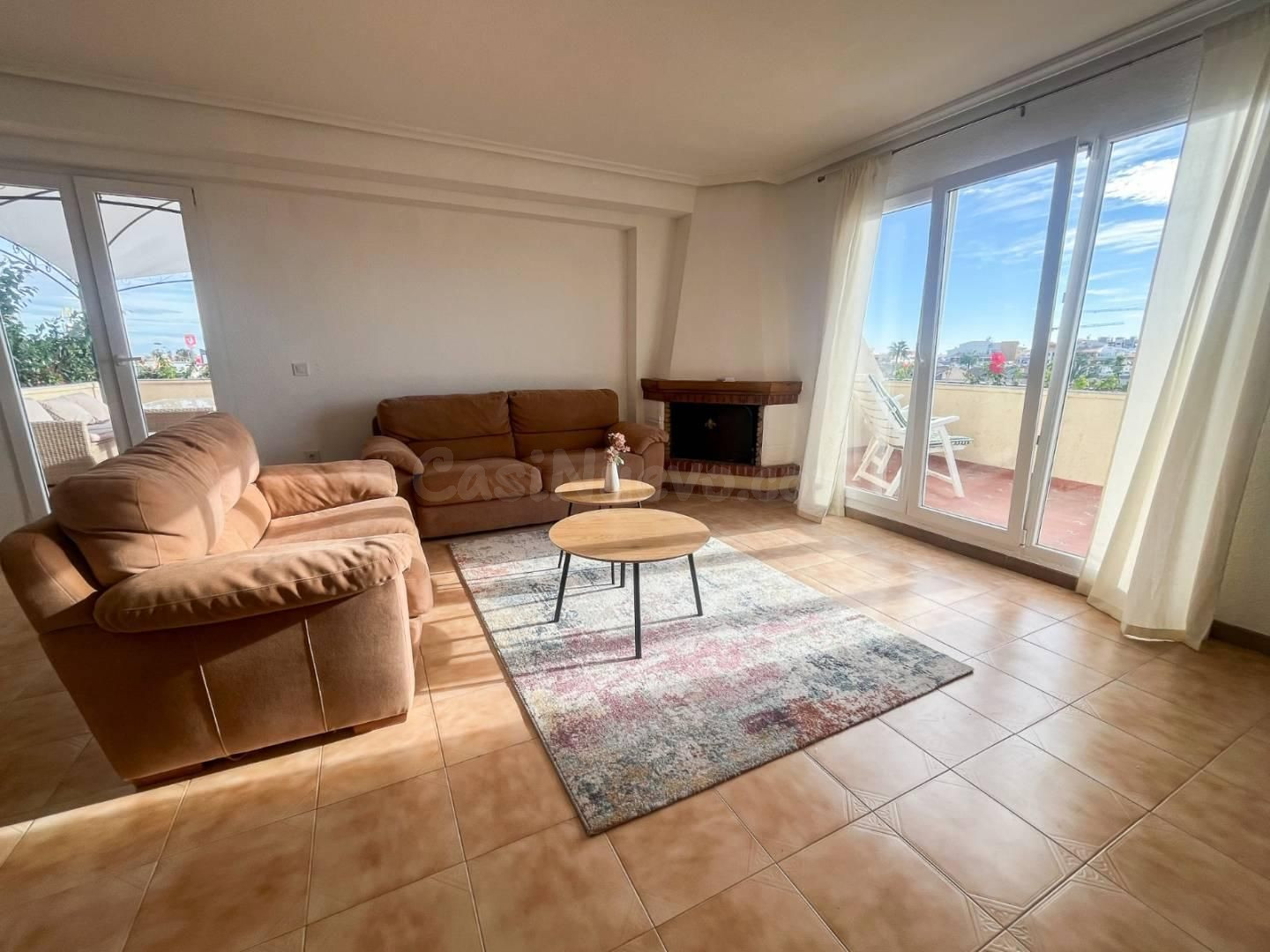🌅 Exclusivo ático en Punta Prima con amplia terraza y vistas - foto 2