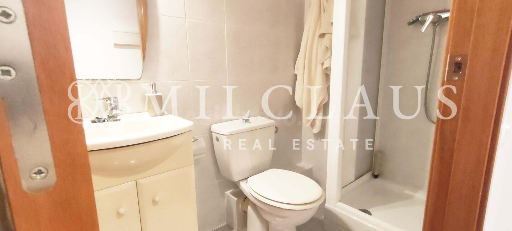 Exclusivo Dúplex en Terrassa con Balcón, Terraza y Parking - foto 4