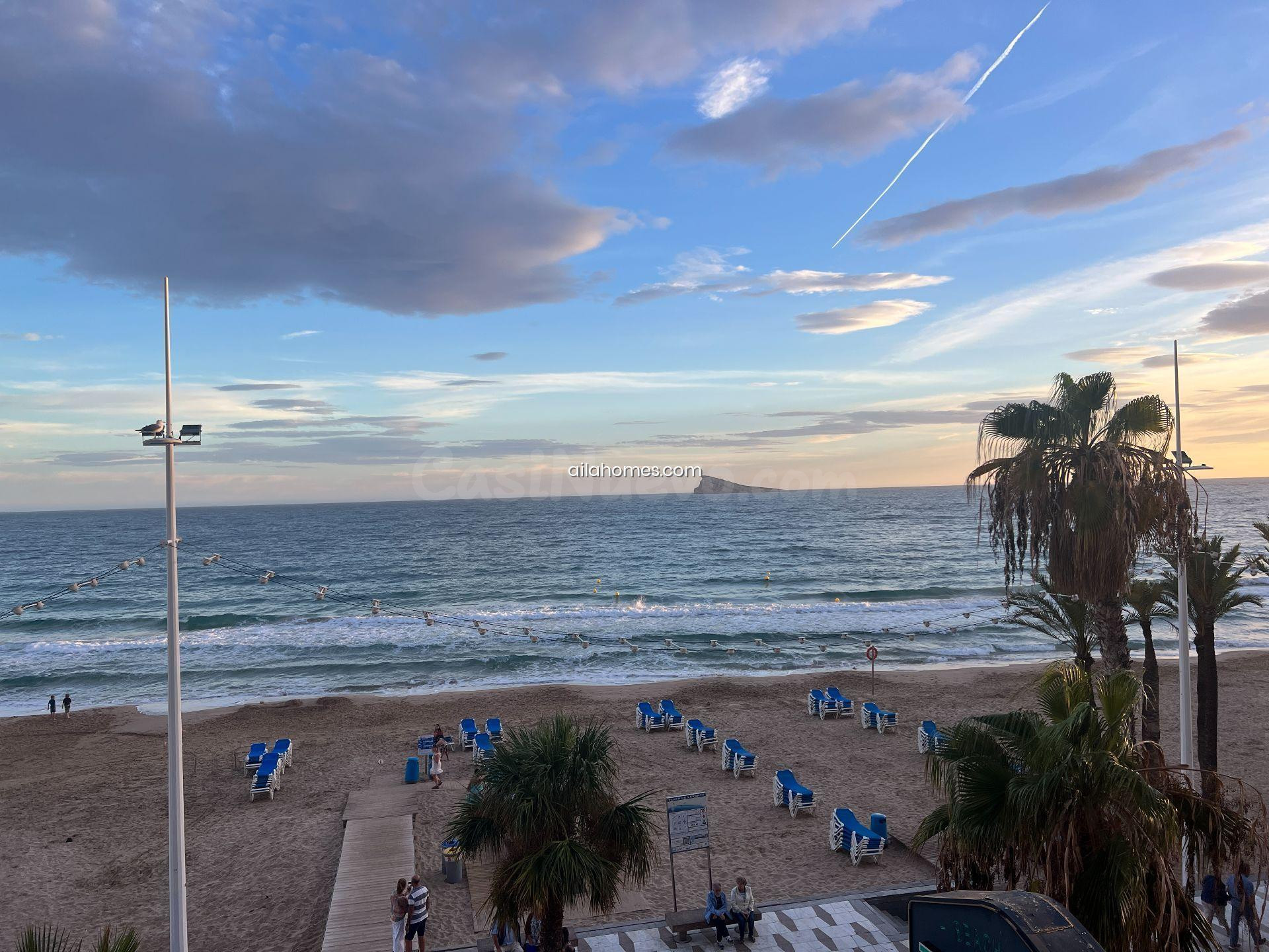 Piso en venta primera Línea Playa Levante - foto 4