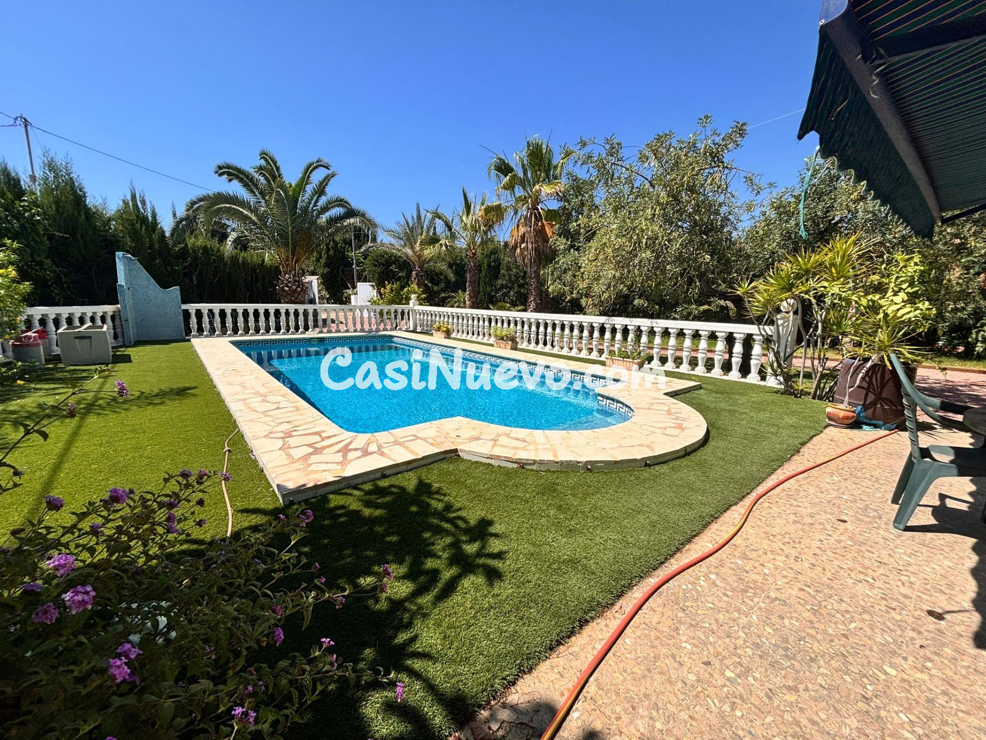 GRAN CHALET INDEPENDIENTE CON TRES VIVIENDAS