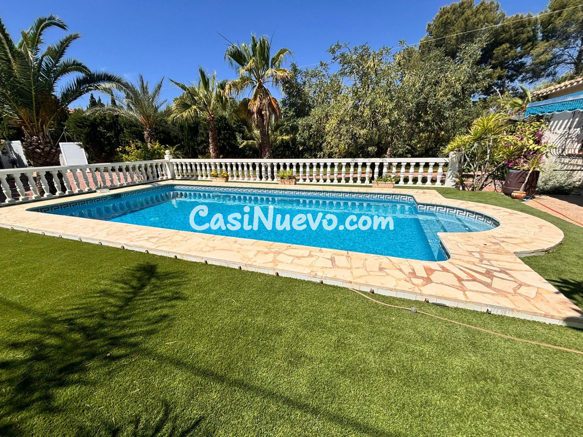 GRAN CHALET INDEPENDIENTE CON TRES VIVIENDAS - foto 2