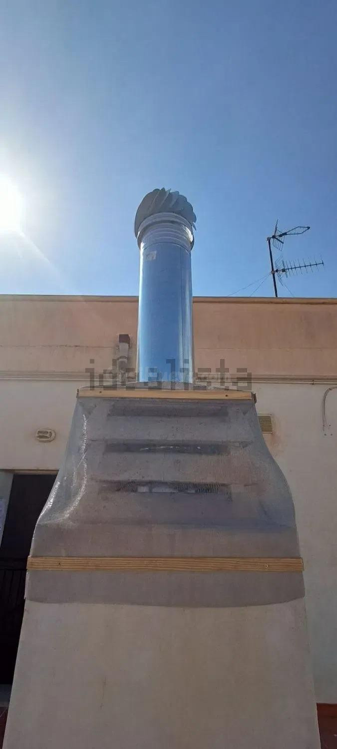¡Oportunidad Única! Local Comercial en la Vibrante Zona de L