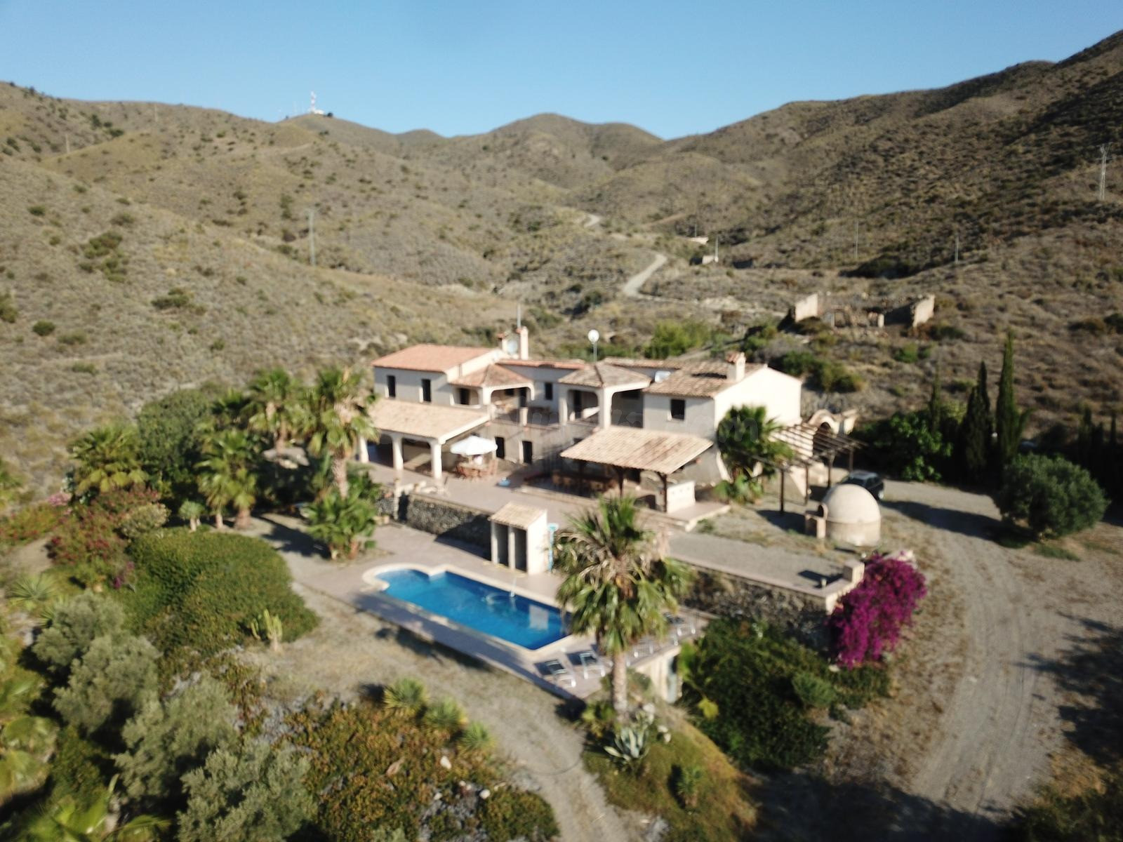 Magnifico Hotel Rural para inversión en la zona de Aguilas, 