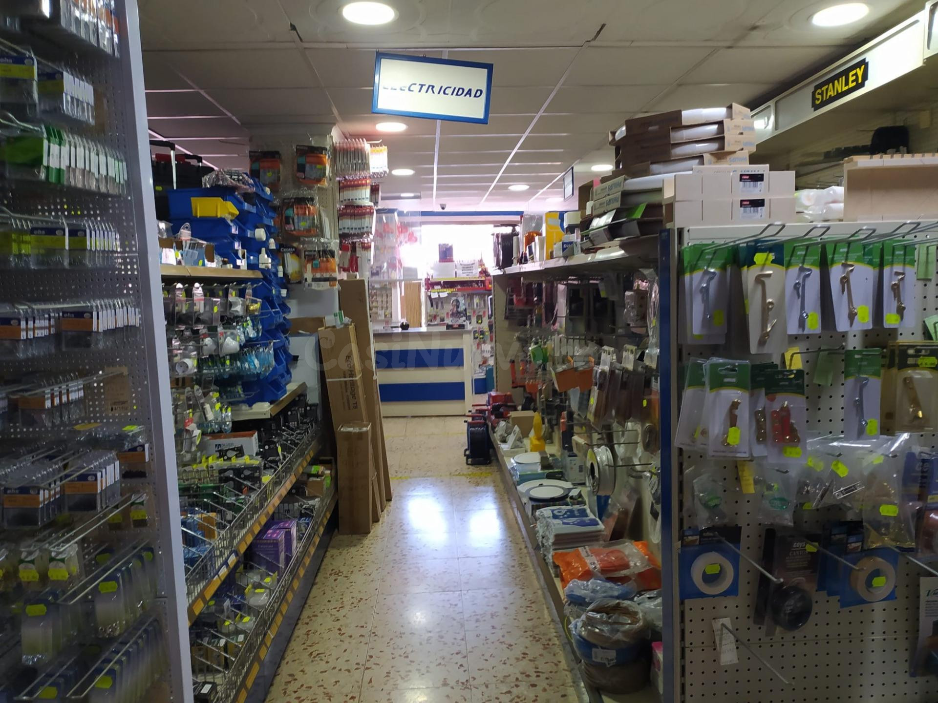 Amplio Local Comercial en el Centro de Benidorm - foto 2