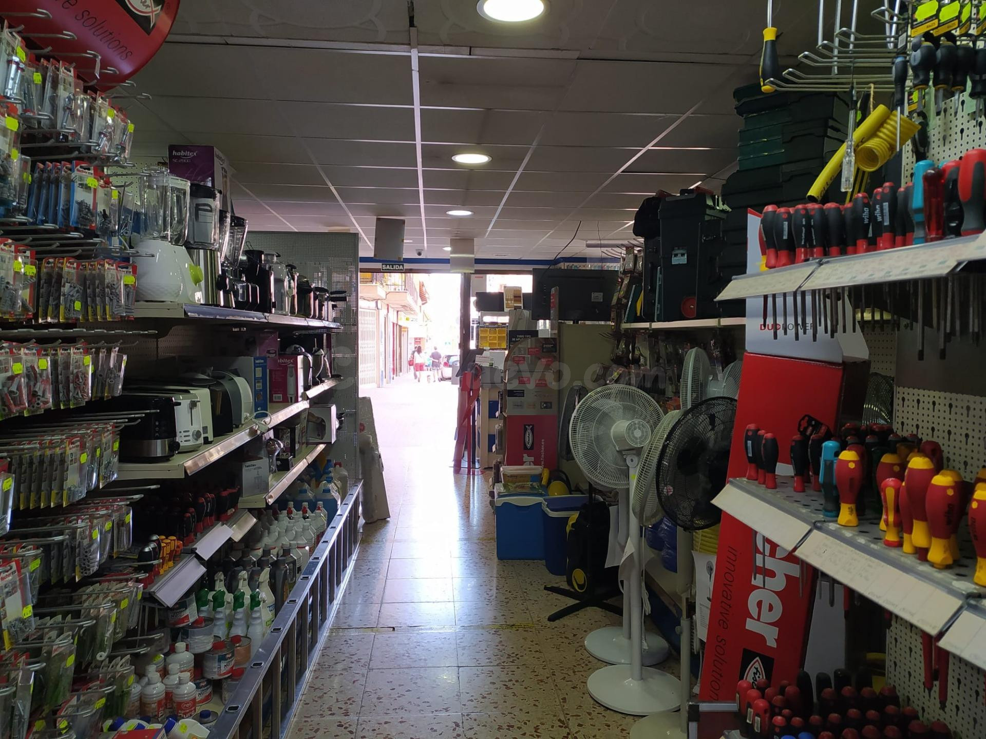 Amplio Local Comercial en el Centro de Benidorm - foto 3