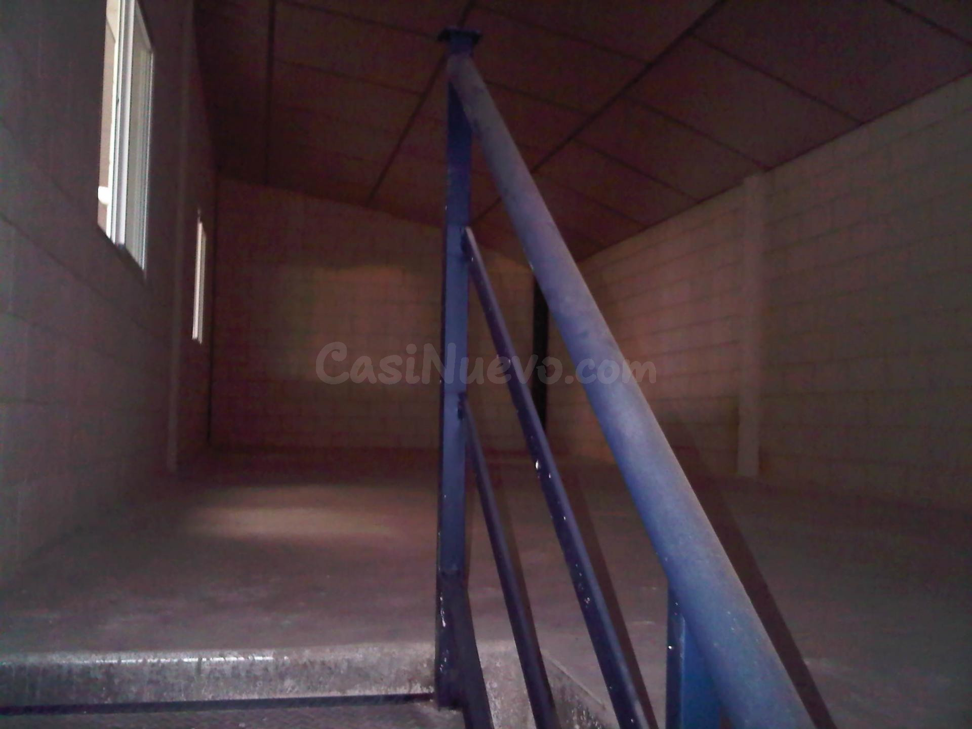 Nave industrial adosada con buen acceso camión - foto 4
