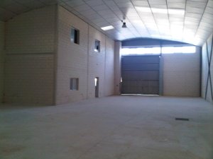 Nave industrial adosada con buen acceso camión - foto 5