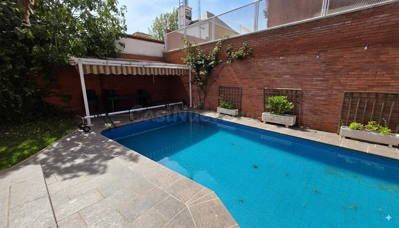 Chalet pareado mejor zona de Guadalajara capital - foto 4