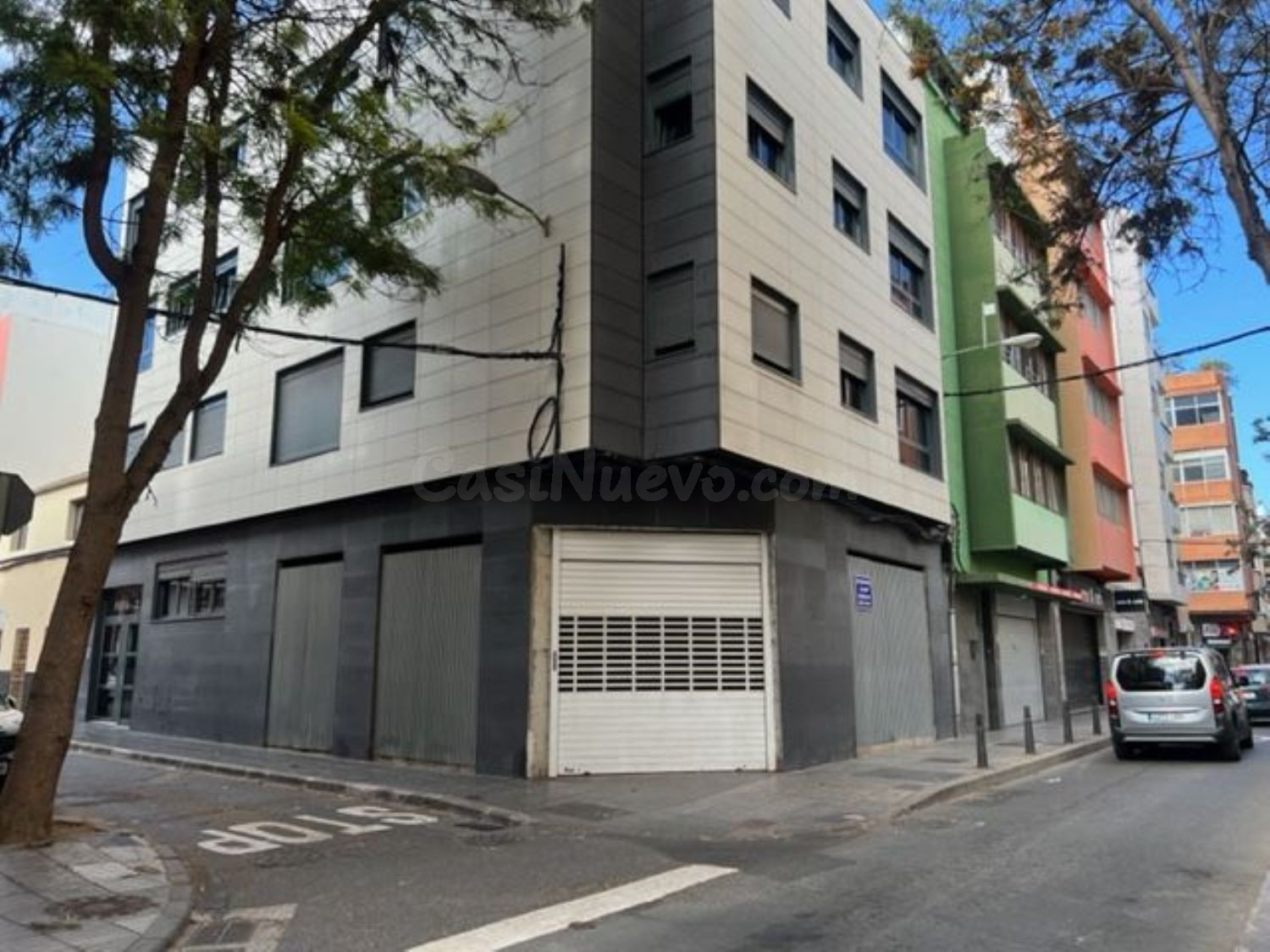 LOCAL A PIE DE CALLE CON GRAN VISIBILIDAD