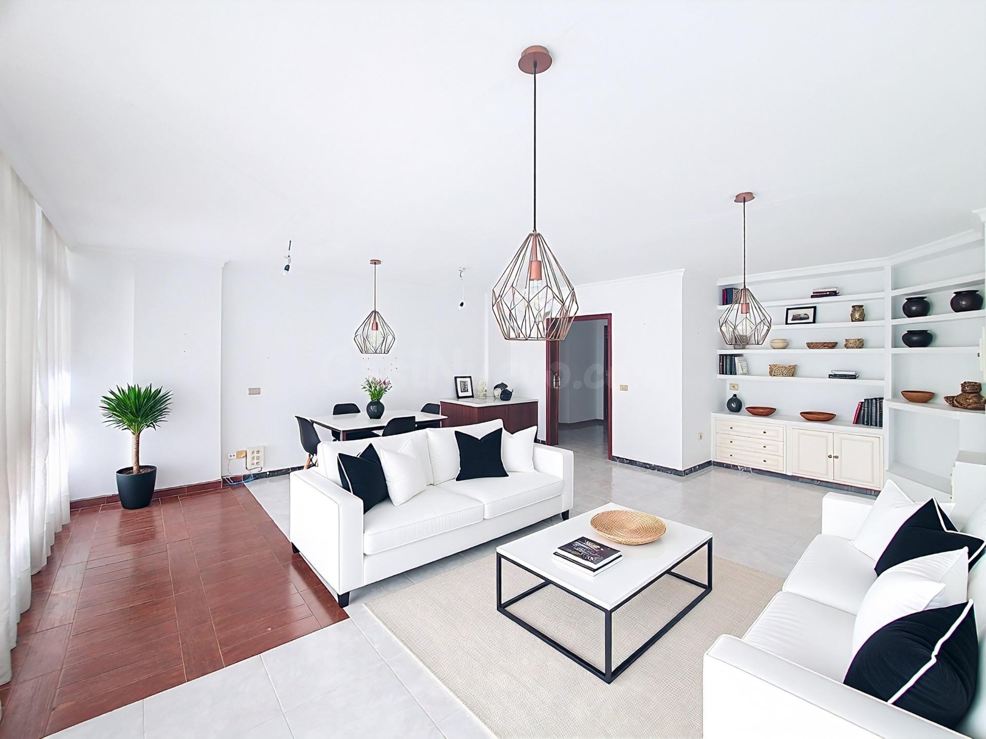 Piso luminoso y amplio en calle Albareda, una vivienda espec - foto 3