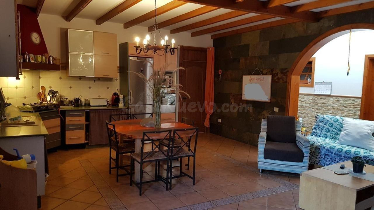 Chalet Pareado en venta en calle Dean Rodríguez Bolaños, 33 - foto 2