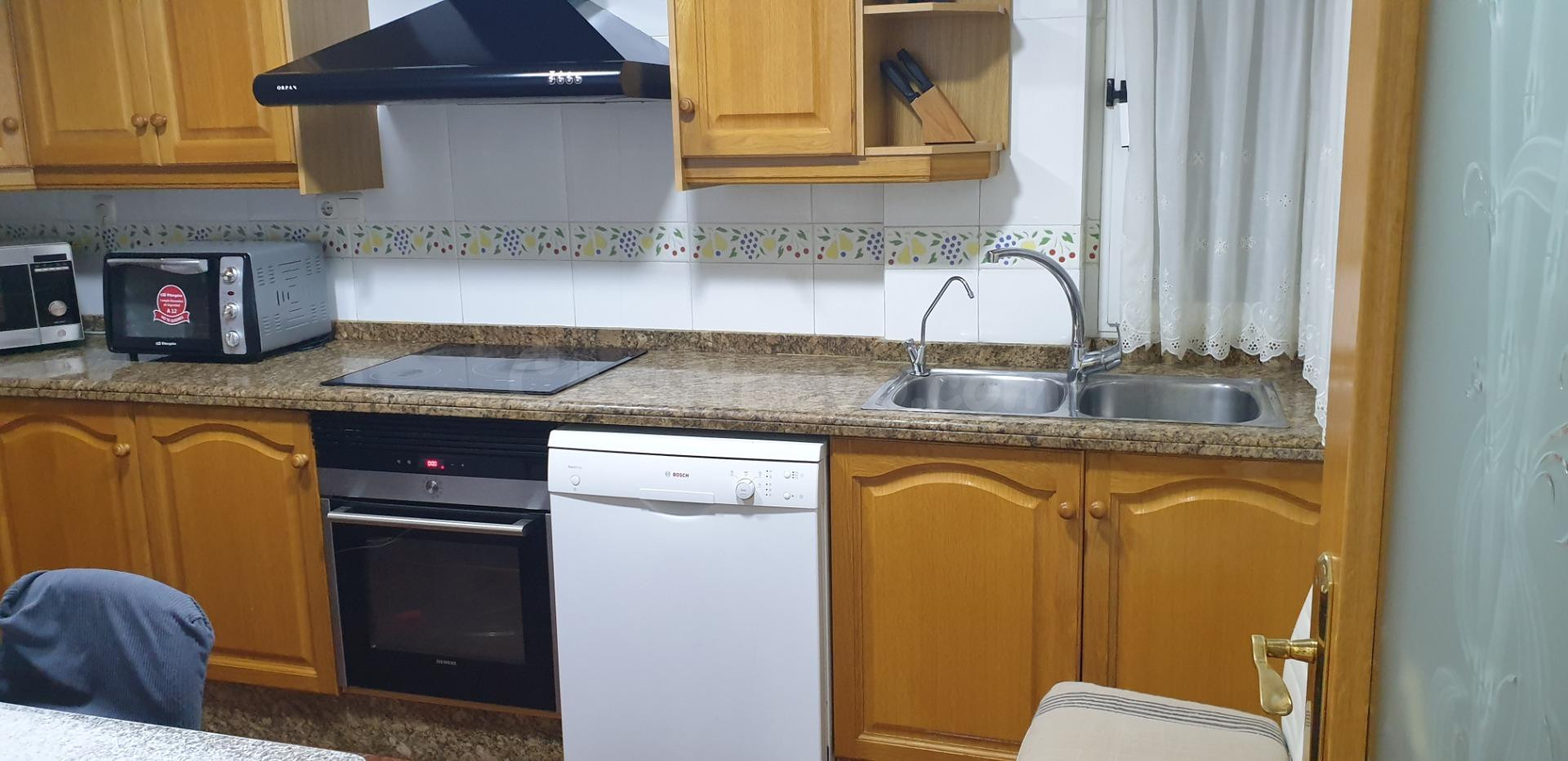 VIVIENDA SEMINUEVA EN ANTIGUOS JUZGADOS - foto 2