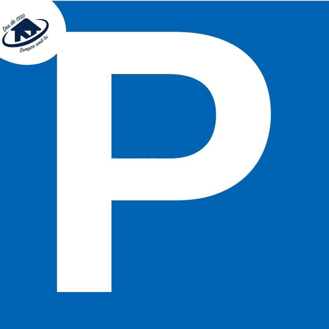 PLAZA DE PARKING EN C/ REPUBLICA