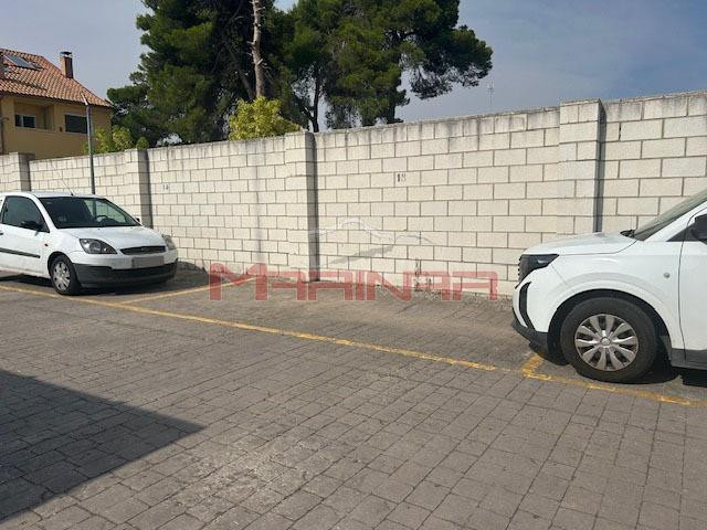 Garaje Exterior en Alquiler en Seseña