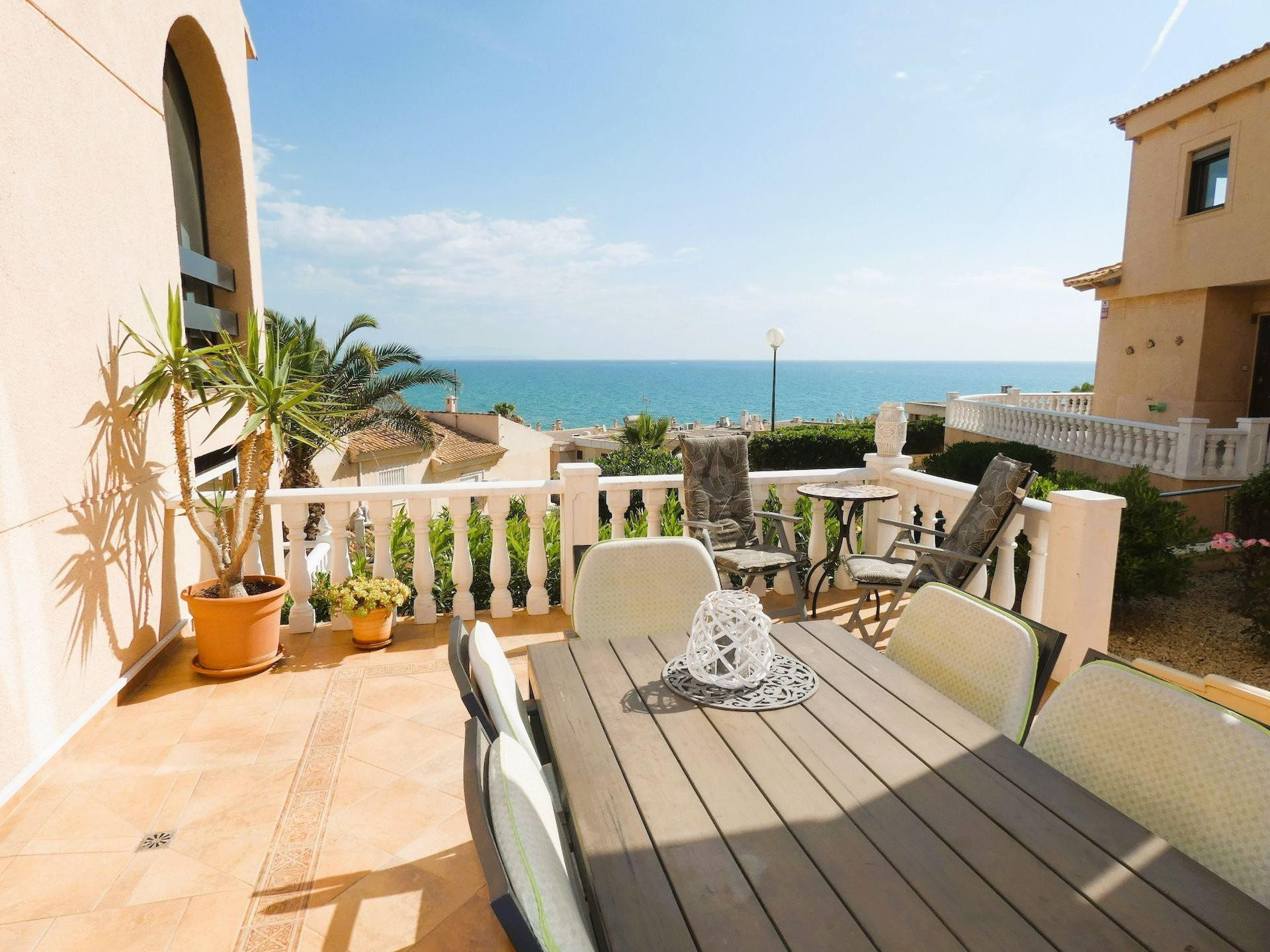Apartamento con impresionantes vistas al mar en Miramar