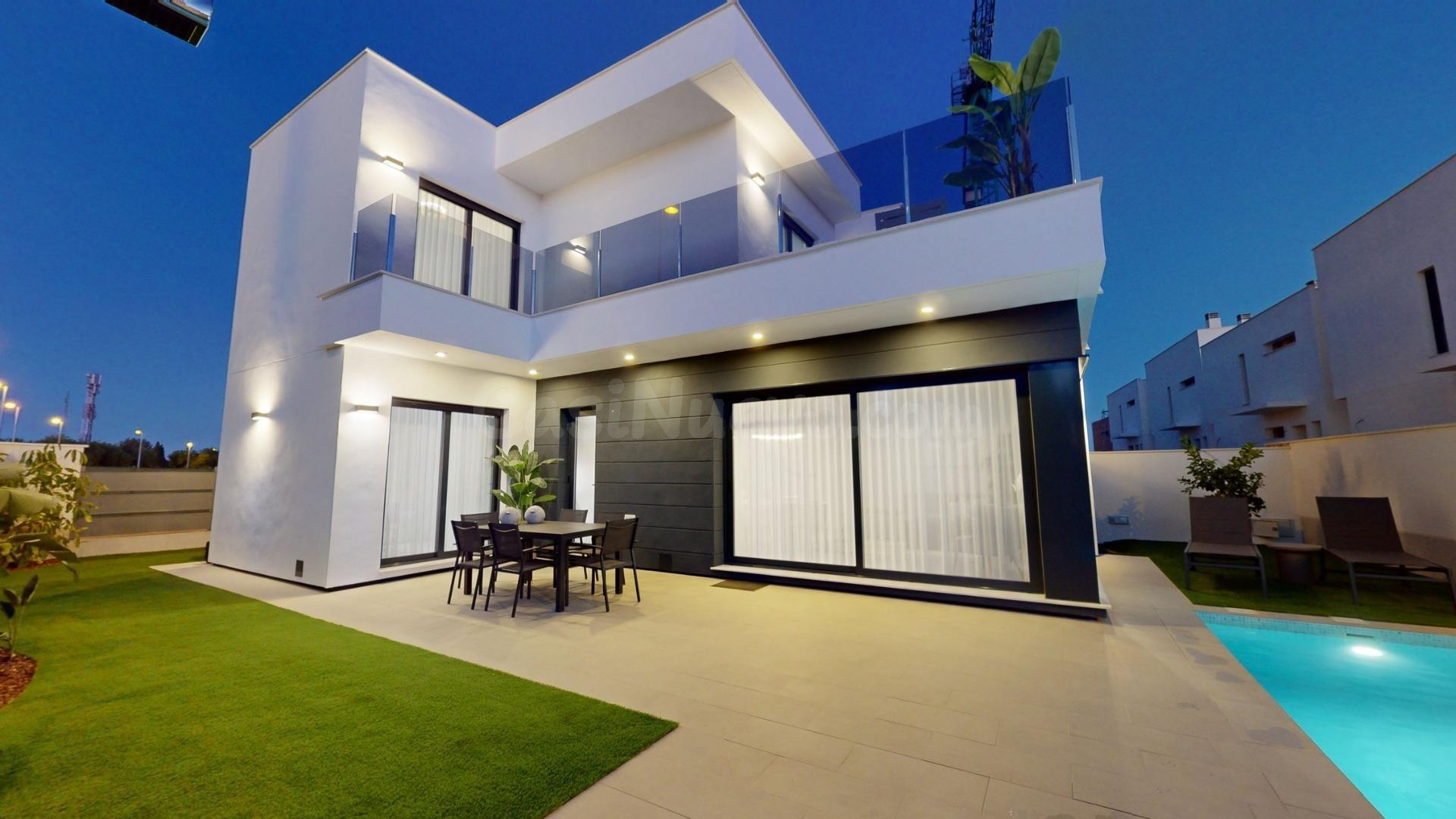 VILLAS DE OBRA NUEVA EN RODA GOLF