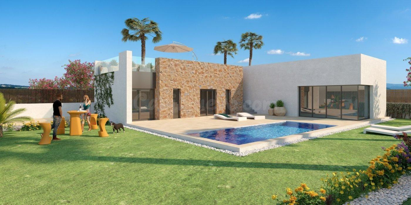 VILLA DE LUJO JUNTO A CAMPO DE GOLF.
