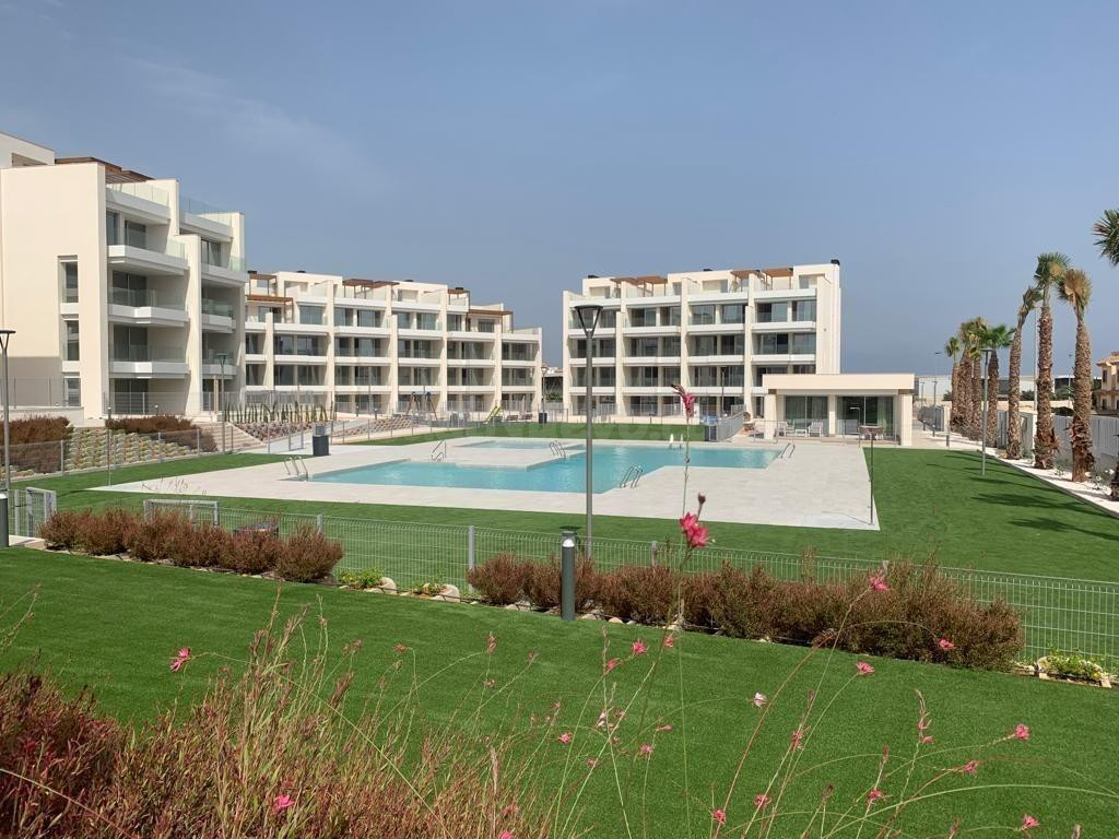 COMPLEJO RESIDENCIAL DE OBRA NUEVA EN VILLAMARTIN