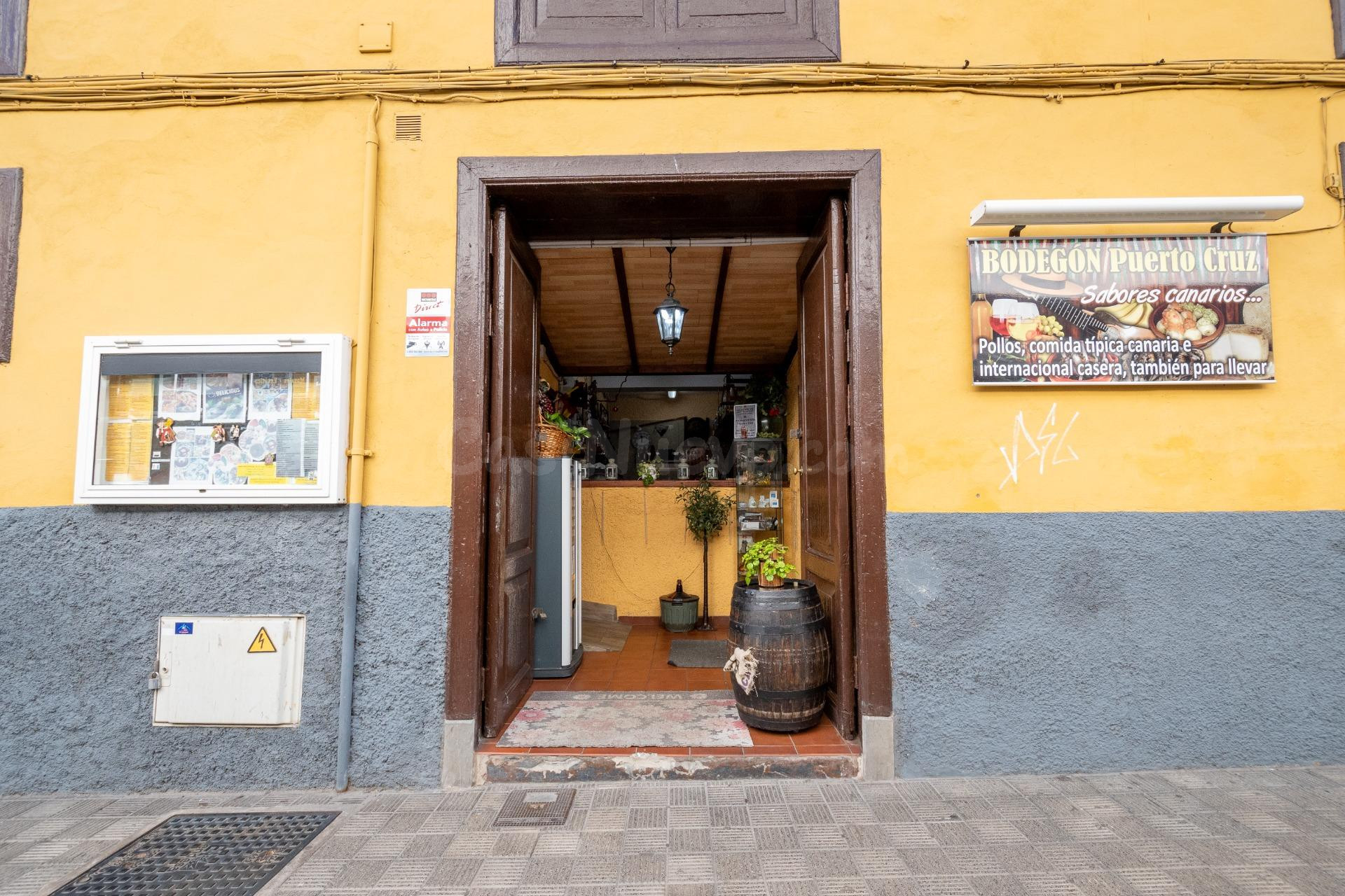 ¡Oportunidad única! Traspaso de restaurante en el corazón del Puerto de la Cruz.