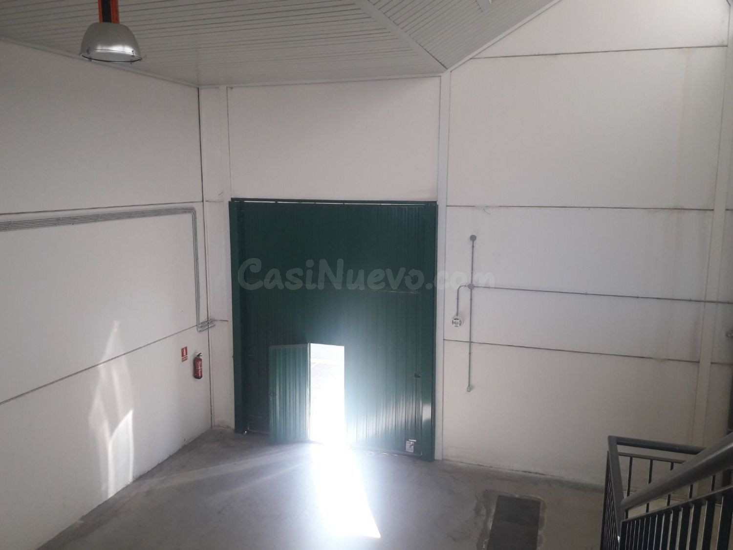 ESTUPENDA NAVE EN ALQUILER EN LA NEGRILLA