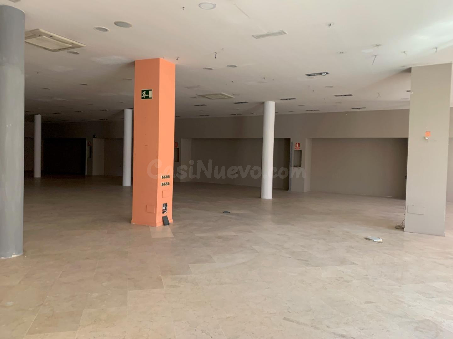LOCAL COMERCIAL DISPONIBLE EN CENTRO DE DOS HERMANAS