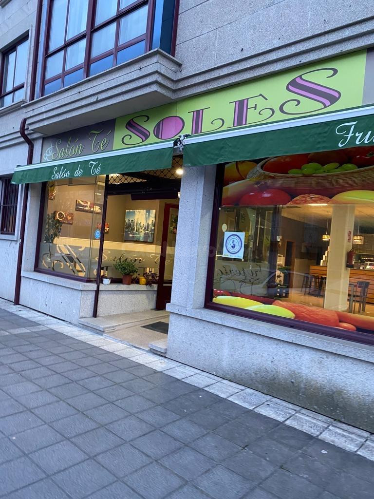 EN VENTA AMPLIO BAJO COMERCIAL EN PONTECESURES