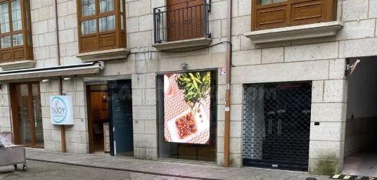 LOCAL COMERCIAL EN VENTA EN EL CENTRO DE VILAGARCIA DE AROUSA